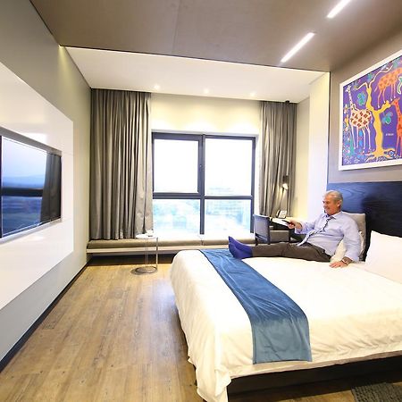 Room50Two Gaborone Zewnętrze zdjęcie