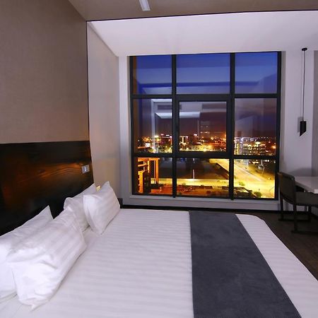 Room50Two Gaborone Zewnętrze zdjęcie